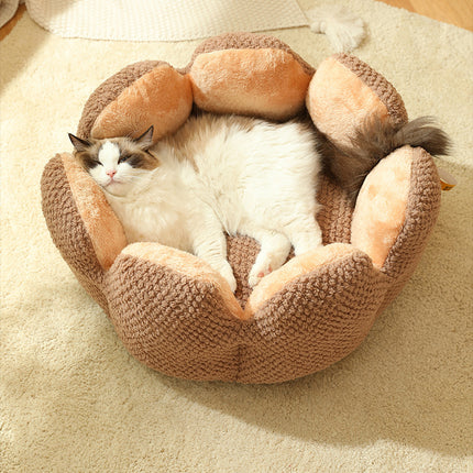 Soft and Warm Cat Bed – Plush Indoor Pet Nest for Cats