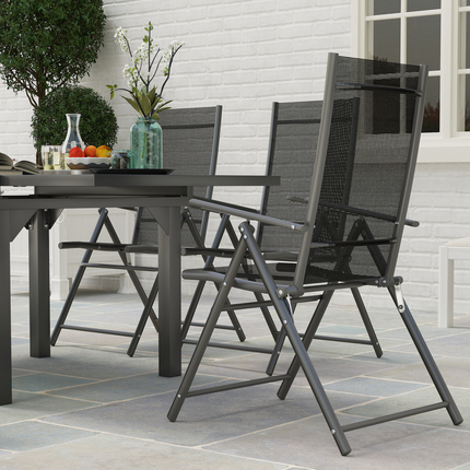 Versatile Seven-Piece Dining Set with Expandable Table for 4-6 People