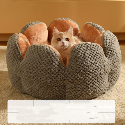 Soft and Warm Cat Bed – Plush Indoor Pet Nest for Cats