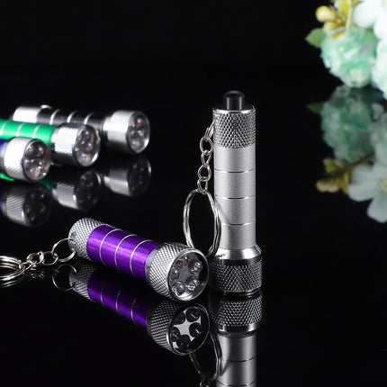 Mini Keychain Light Emergency Night Light Camping Flashlight Portable LED Torch Aluminum KeyringMini LED Keychain Flashlight – Portable Emergency Camping Light – Aluminum Torch
