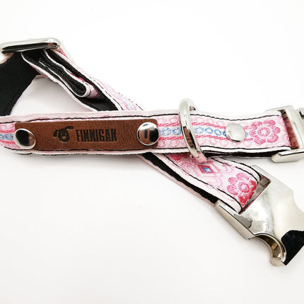 Finnigan Designer Cotton Dog Collar – Stylish Vintage Pattern for Trendy Dogs