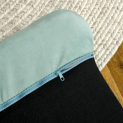 PawHut Dog Sofa Couch Bed – For Medium & Large Dogs – Legs & Cushion – Green